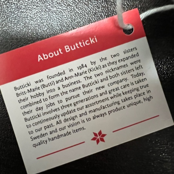 Holiday Doll with Red and Gray Outfit - Picture 5 of 8